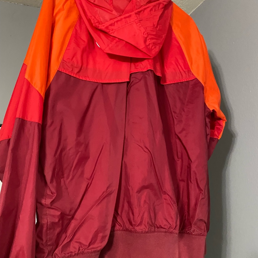 Nike jacket - Picture 2 of 4
